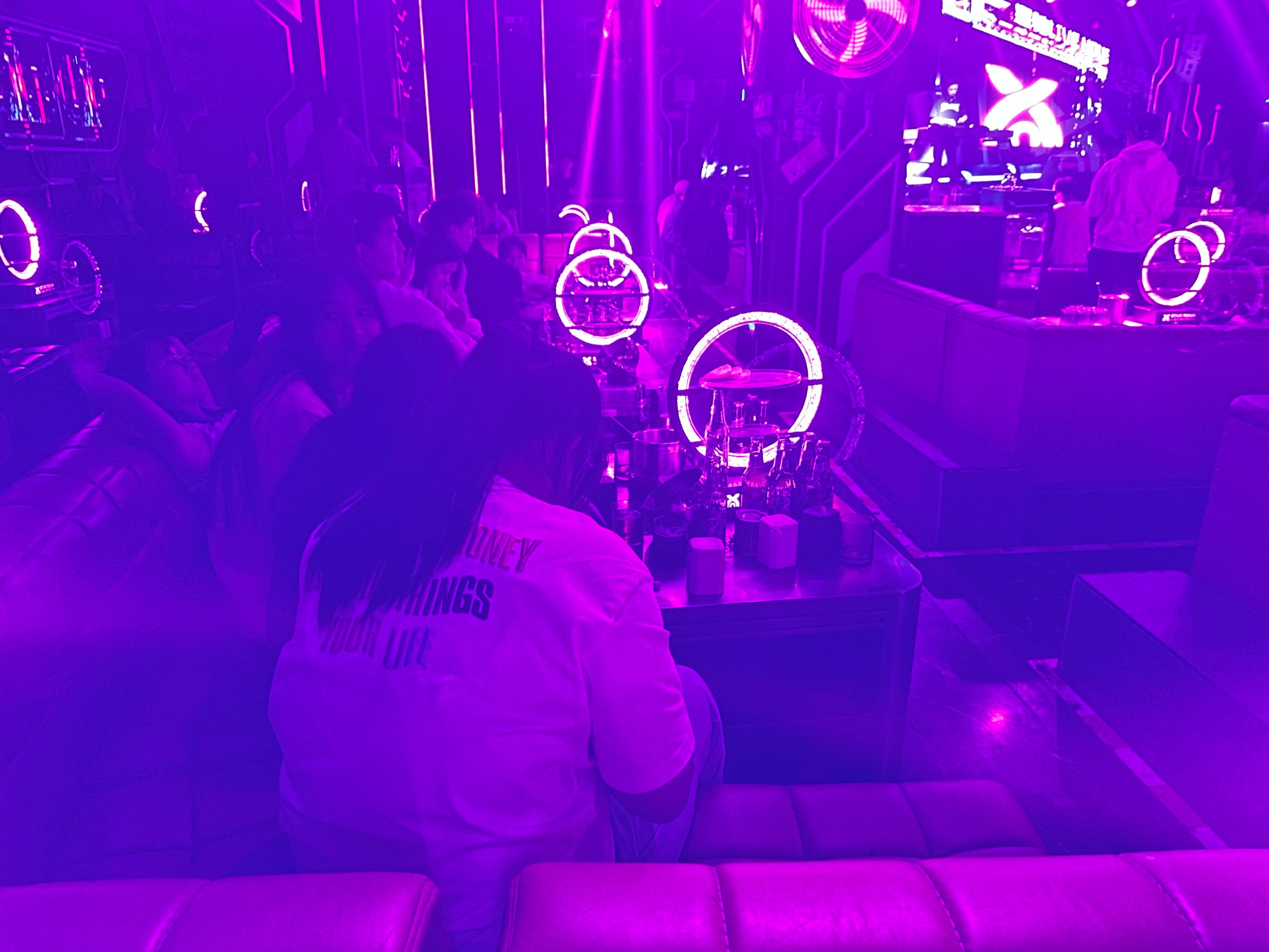 南京商务ktv全攻略尽享尊贵体验-栖霞区ktv预订